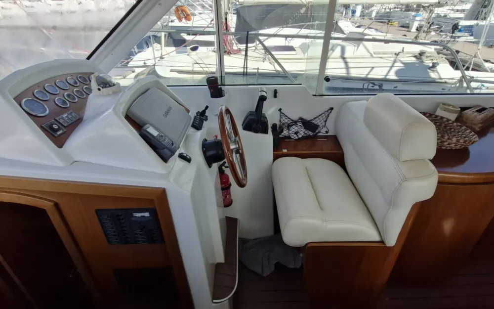 slider 6 Beneteau Antares 980