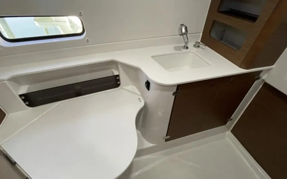 slider 7 Beneteau Antares 9 OB