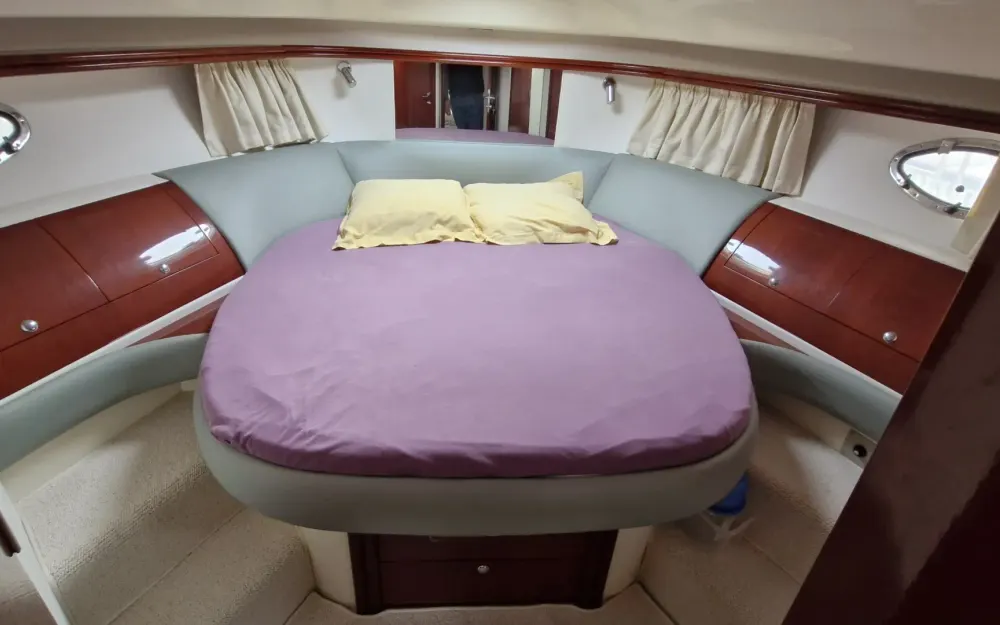 slider 4 Fairline Phantom 46