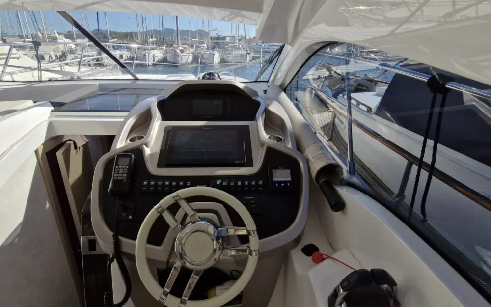 slider 9 Sessa Marine C35
