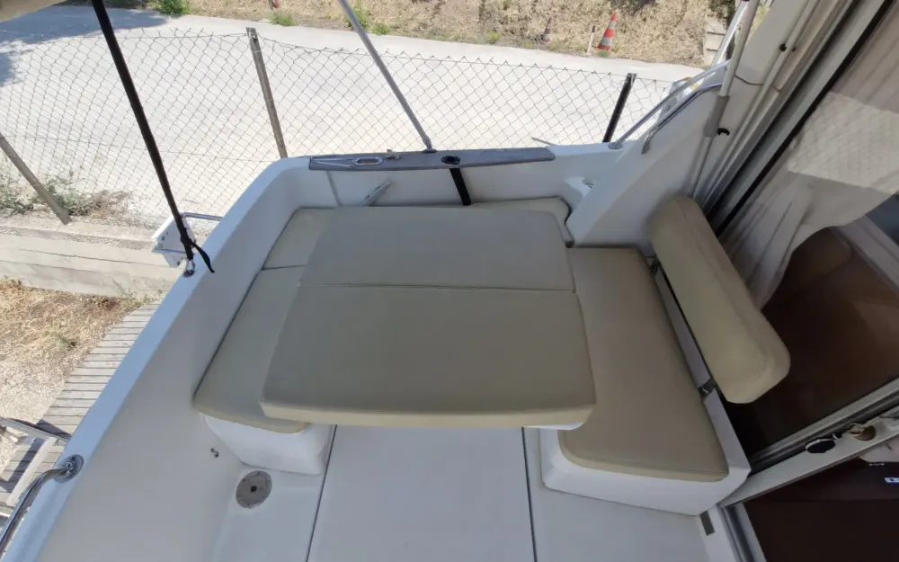 slider 9 Beneteau antares 8s