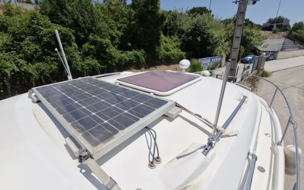 slider 19 Beneteau antares 8s