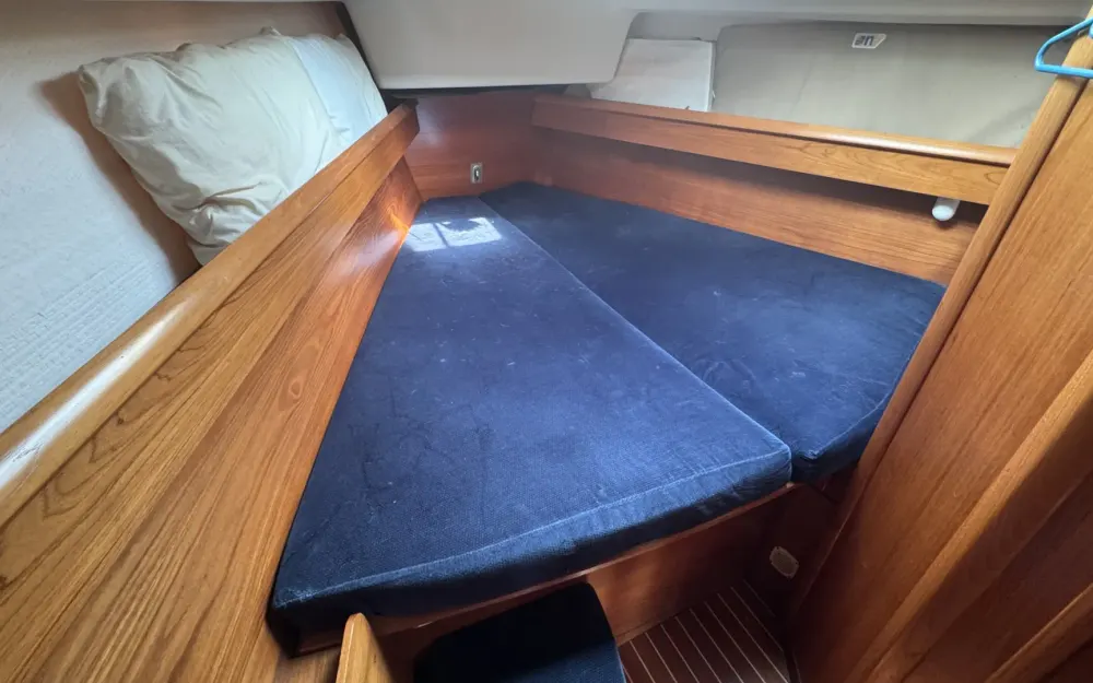 slider 9 Jeanneau Sun Odyssey 40