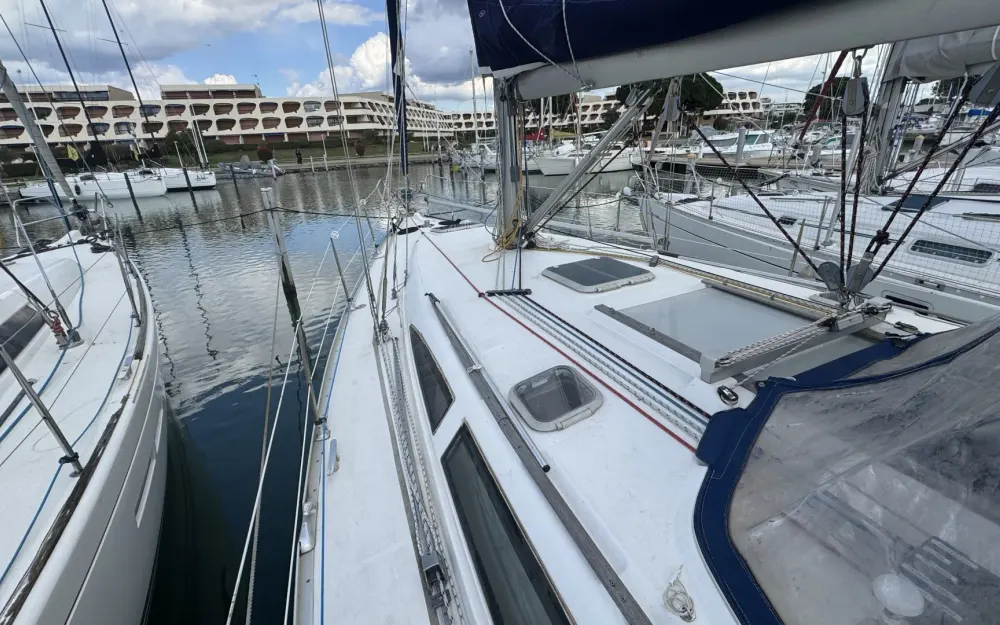 slider 13 Jeanneau Sun Odyssey 40