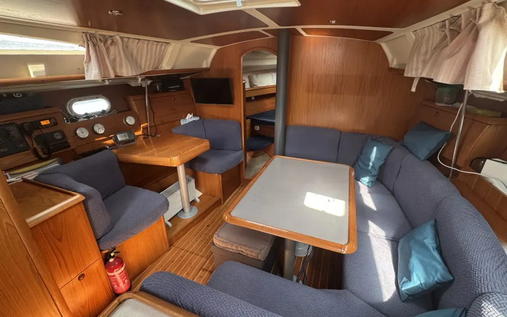 slider 4 Jeanneau Sun Odyssey 40
