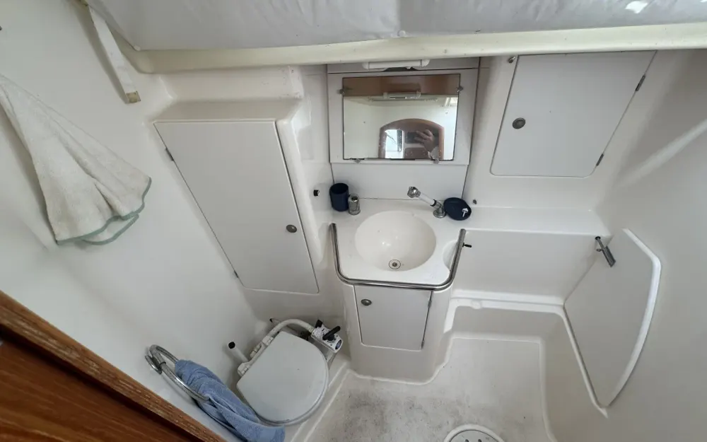 slider 8 Jeanneau Sun Odyssey 40