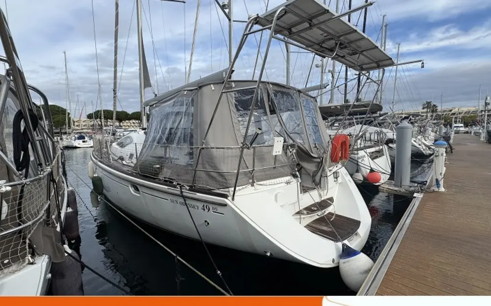 slider 0 Jeanneau Sun Odyssey 49 DS
