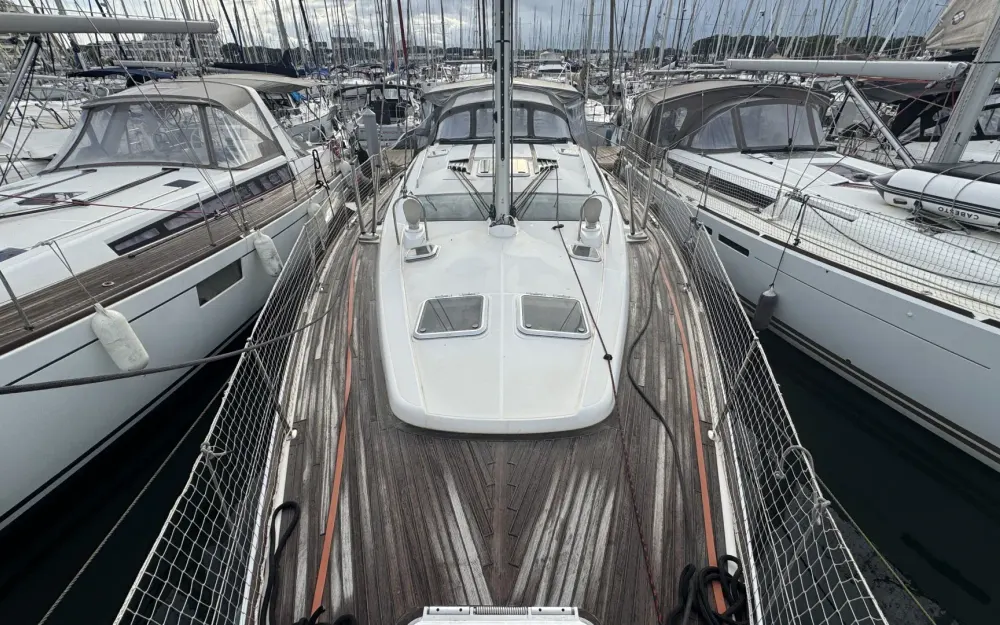 slider 12 Jeanneau Sun Odyssey 49 DS