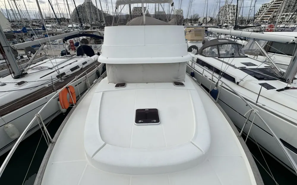 slider 7 Beneteau Swift Trawler 44