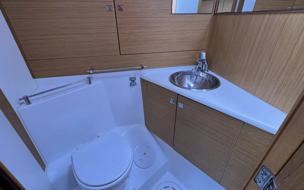 slider 8 Jeanneau Sun Odyssey 49 i