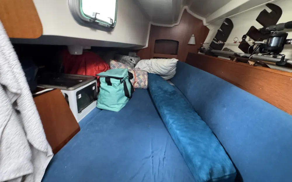 slider 4 Jeanneau Sun Odyssey 32 Legend