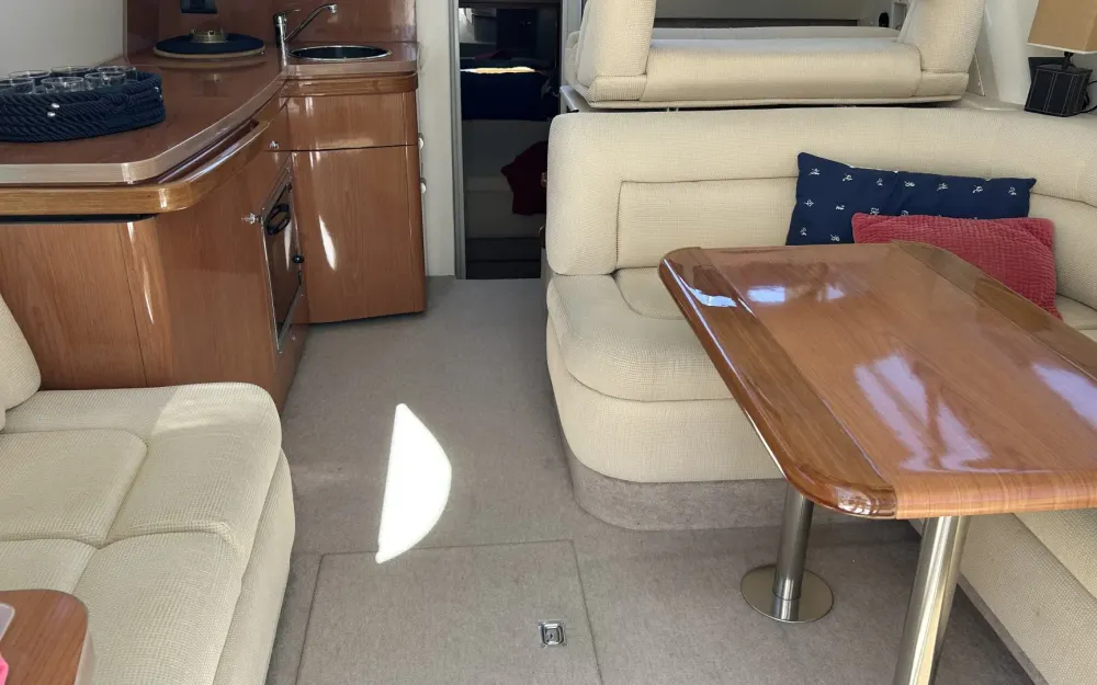 slider 18 Sealine  F 34