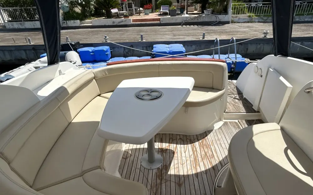 slider 5 Jeanneau Prestige 30 S