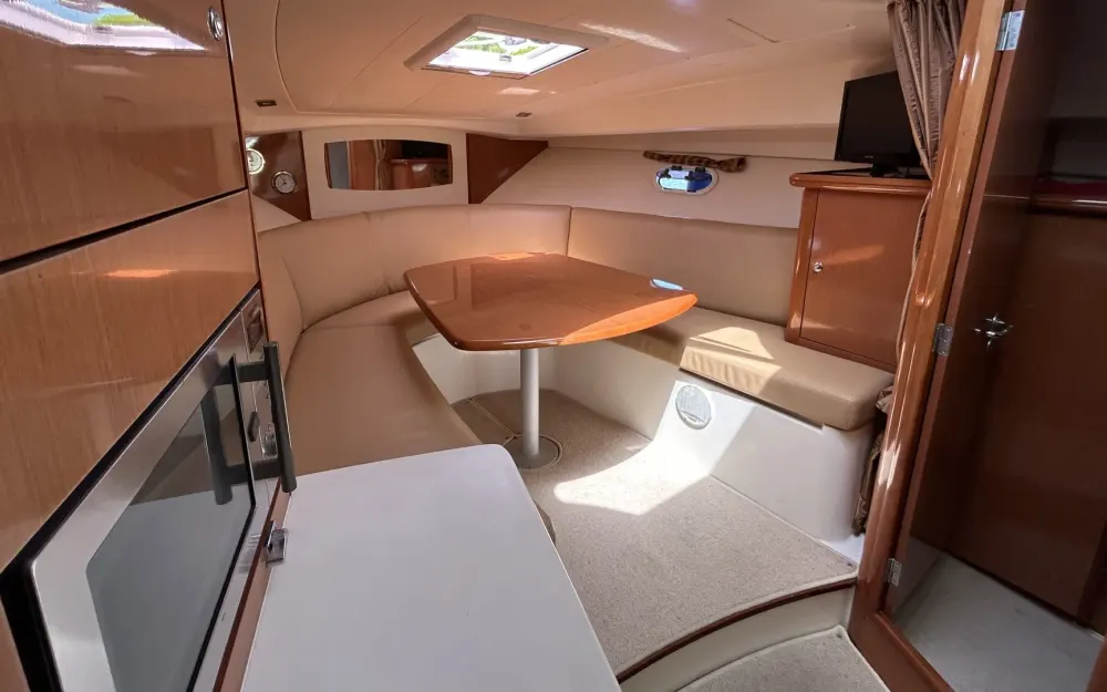 slider 7 Jeanneau Prestige 30 S