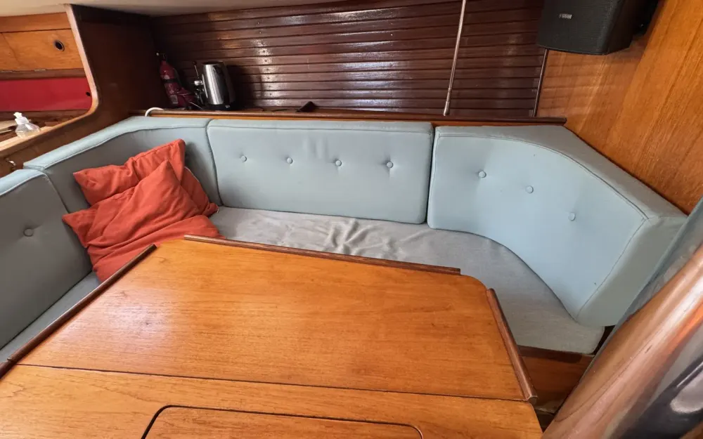 slider 13 Beneteau First 345