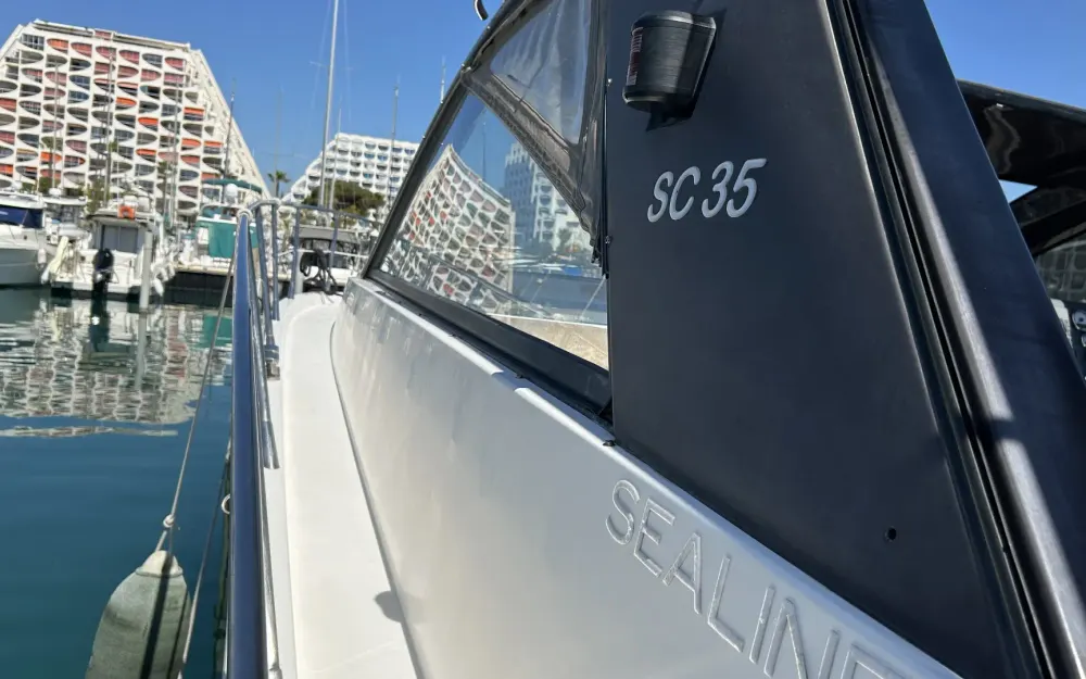 slider 5 Sealine  SC 35