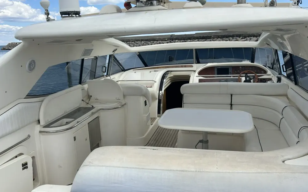 slider 5 Sunseeker Predator 63