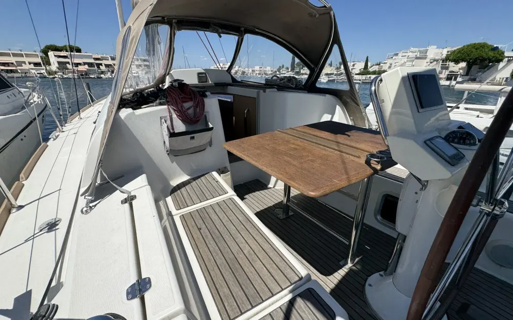 slider 13 Jeanneau Sun Odyssey 33 i