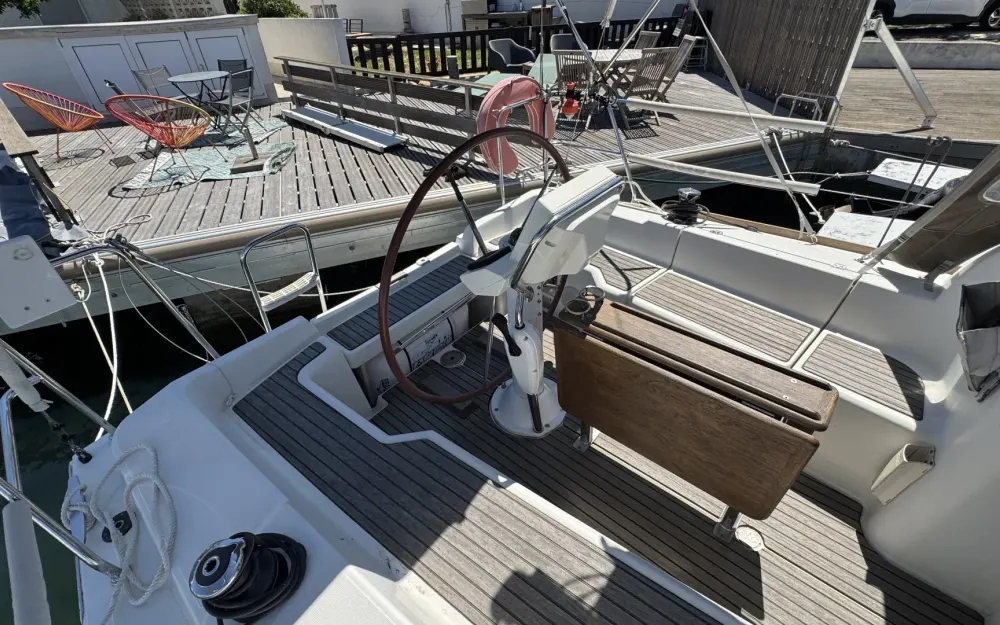 slider 16 Jeanneau Sun Odyssey 33 i