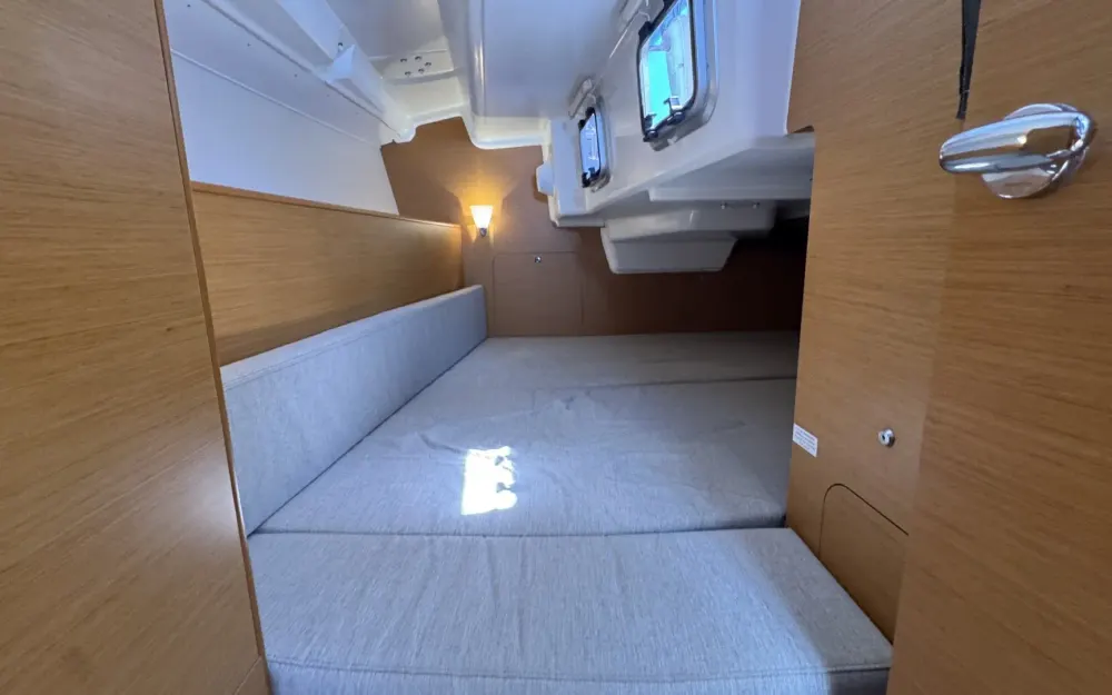 slider 4 Jeanneau Sun Odyssey 33 i