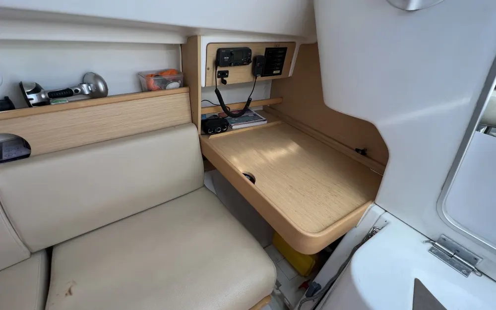 slider 11 Beneteau First 25.7