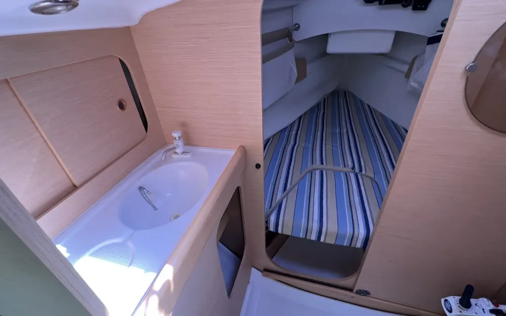 slider 13 Beneteau First 25.7