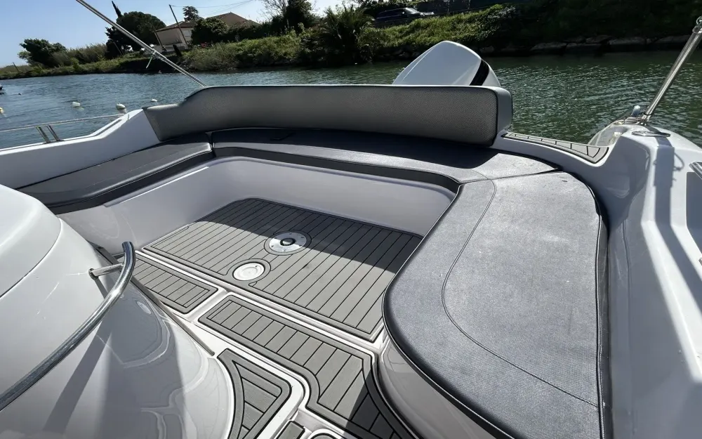 slider 1 Aquabat Sport Infinity 850 WA Luxe
