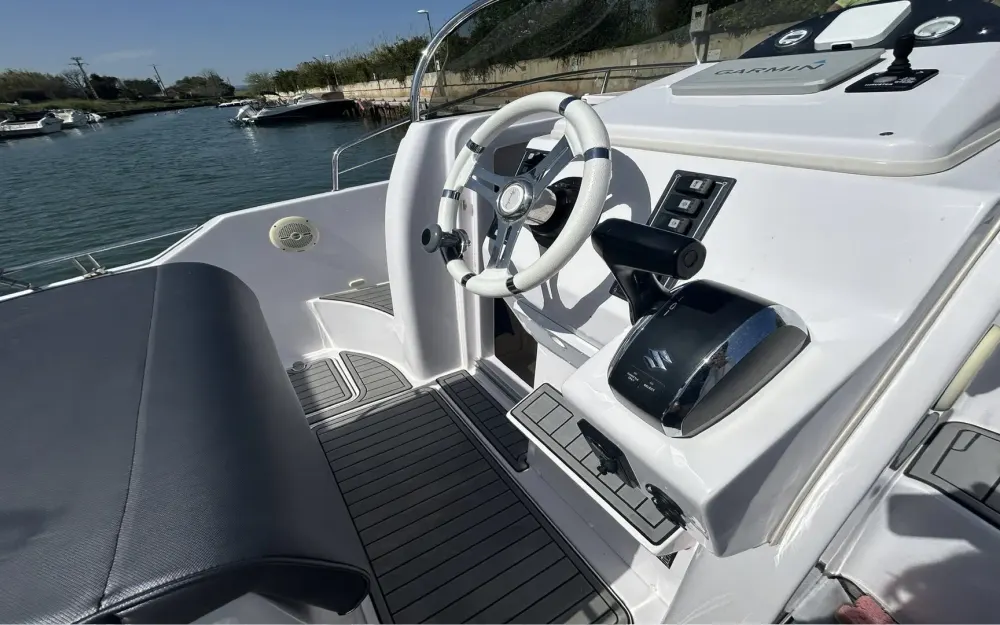slider 2 Aquabat Sport Infinity 850 WA Luxe
