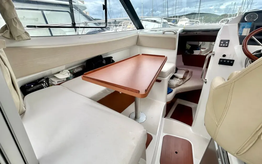 slider 4 Beneteau Antares 7.80