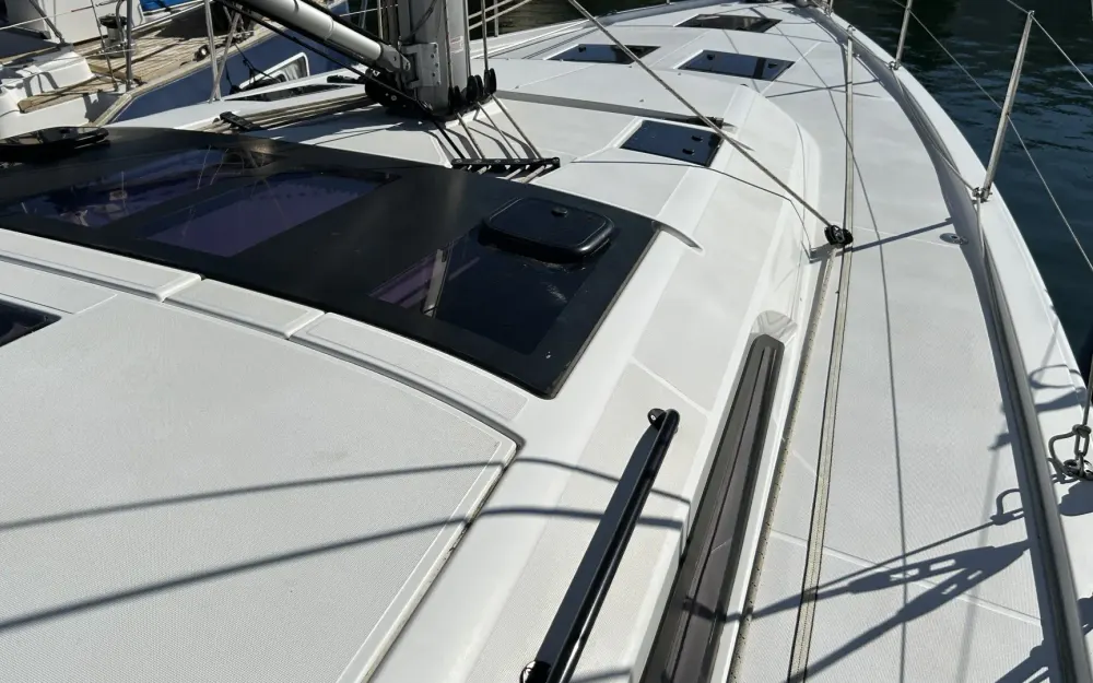 slider 35 Dufour  470
