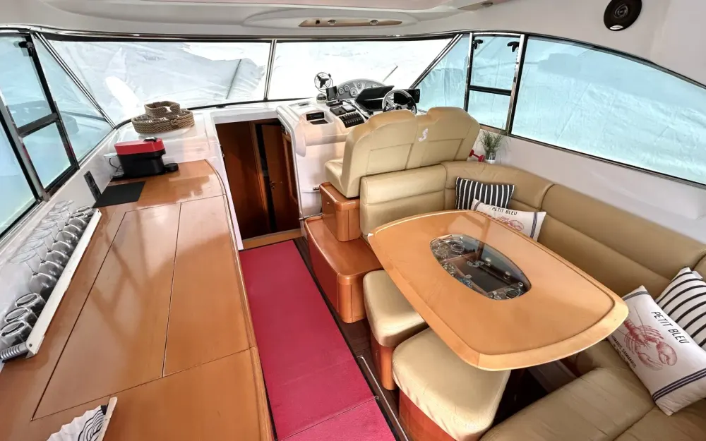 slider 3 Beneteau Flyer 12
