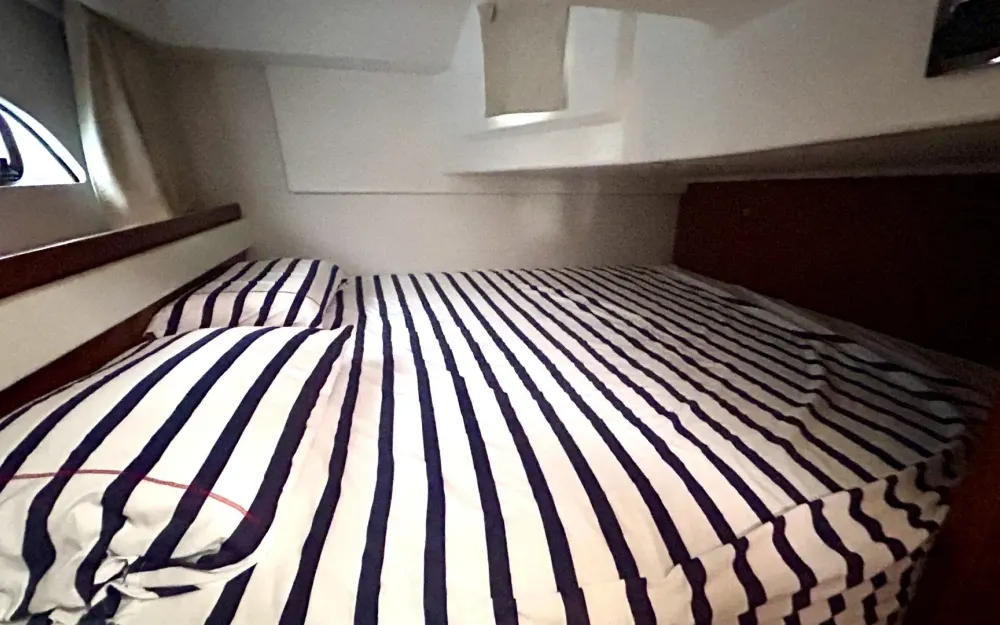 slider 16 Beneteau Gran Turismo 34