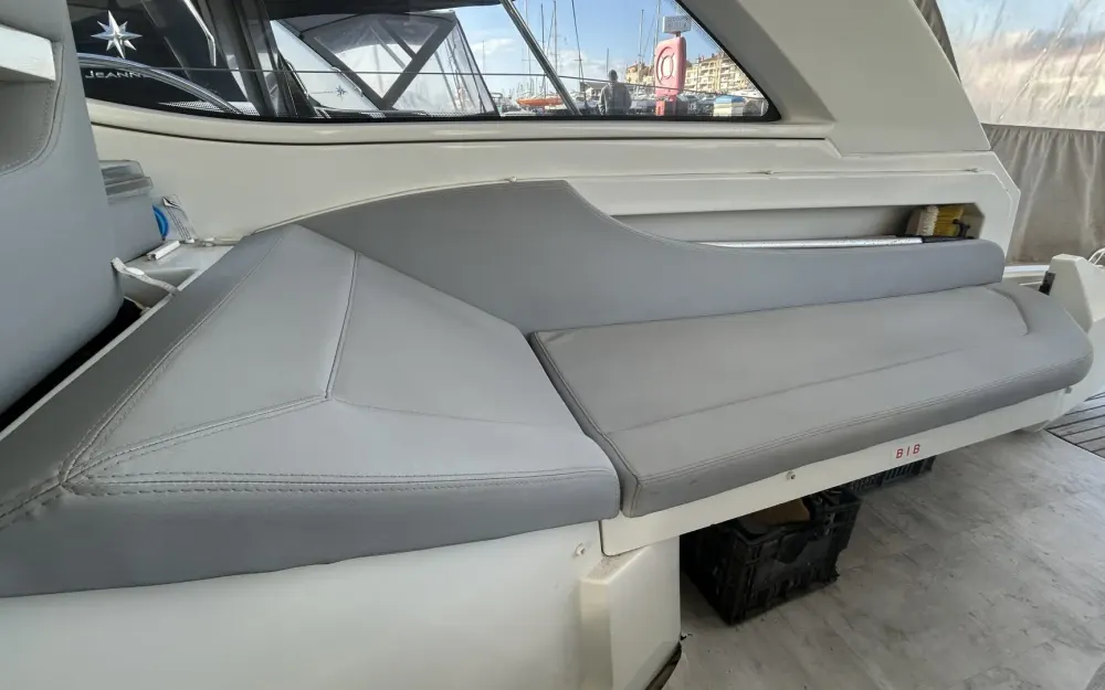 slider 18 Beneteau Gran Turismo 34