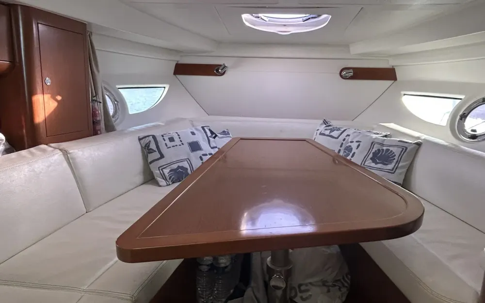 slider 5 Beneteau Gran Turismo 34
