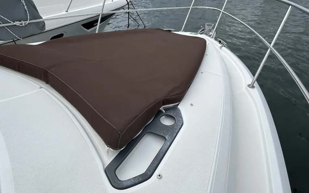 slider 14 Beneteau Gran Turismo 34