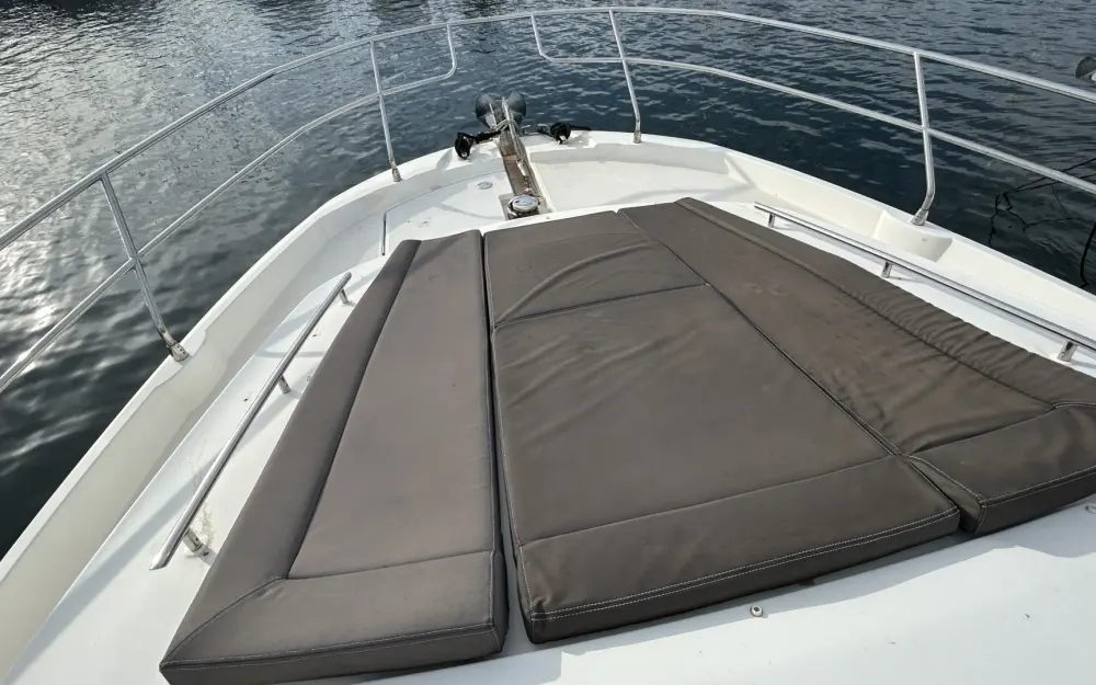 slider 15 Jeanneau Prestige 420 Fly
