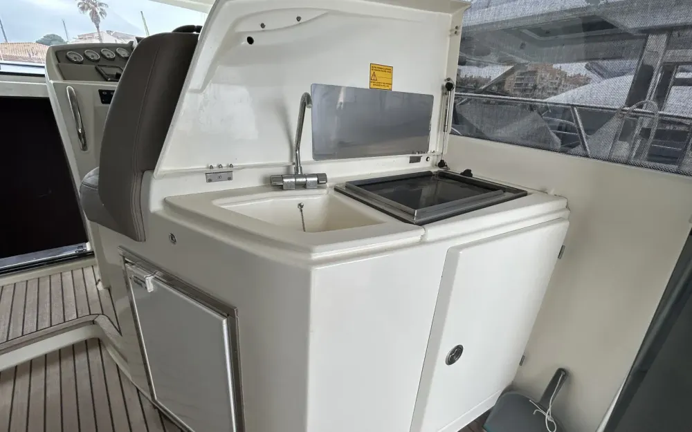 slider 12 Jeanneau Prestige 440 S