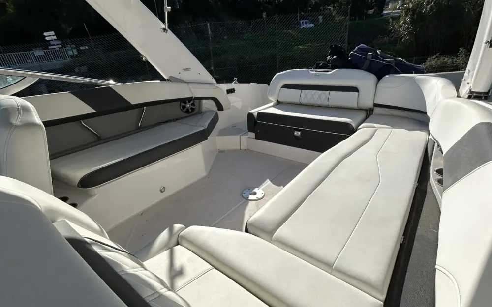 slider 14 Regal  26 Express