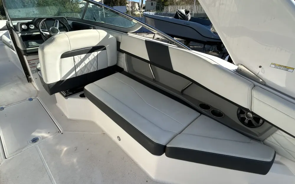 slider 5 Regal  26 Express