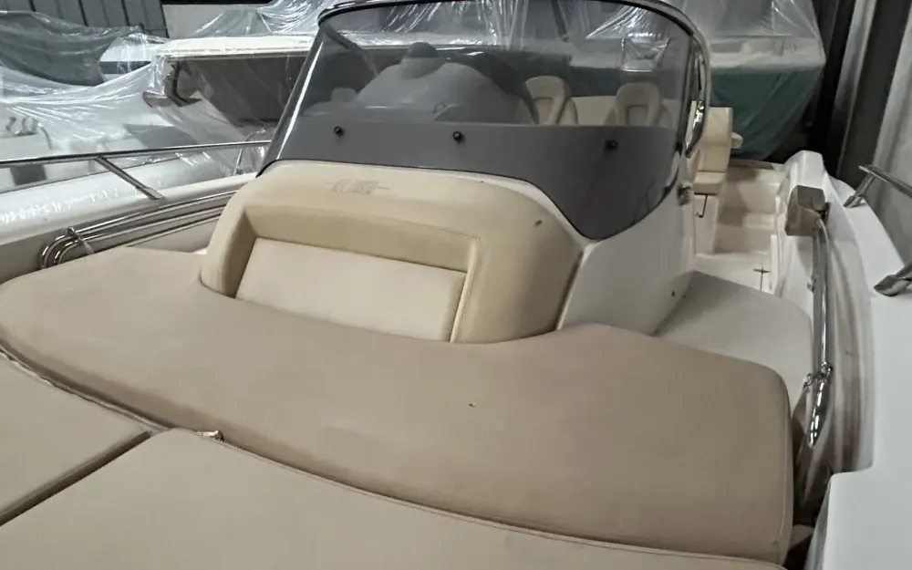 slider 11 Sessa Marine Key Largo 24