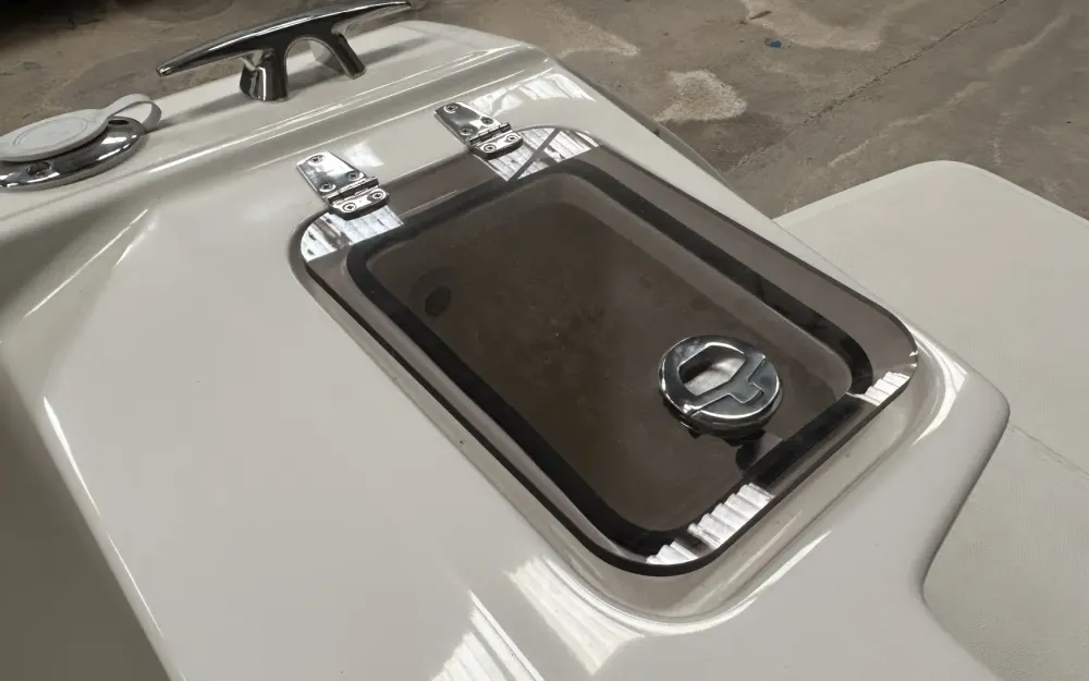 slider 6 White Shark  240 CC