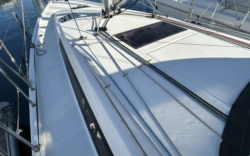 slider 10 Jeanneau Sun Odyssey 410 Performance