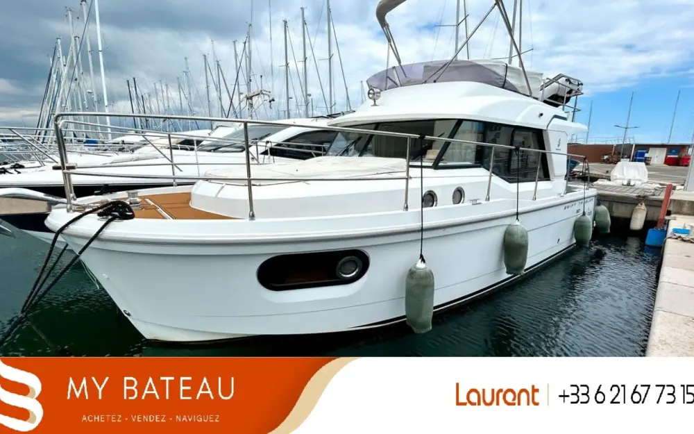 slider 0 Beneteau Swift Trawler 30
