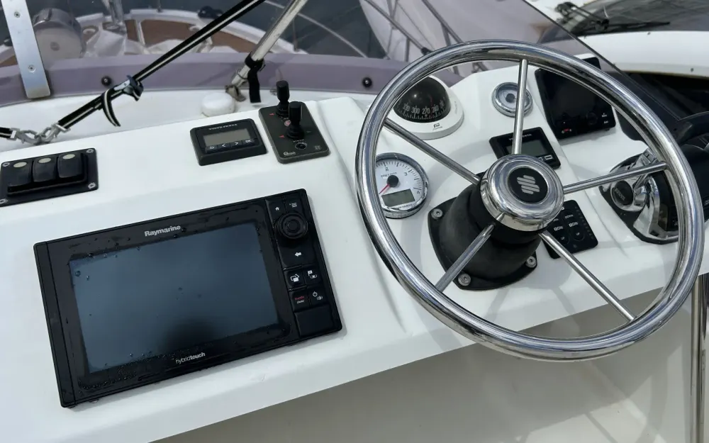 slider 5 Beneteau Swift Trawler 30