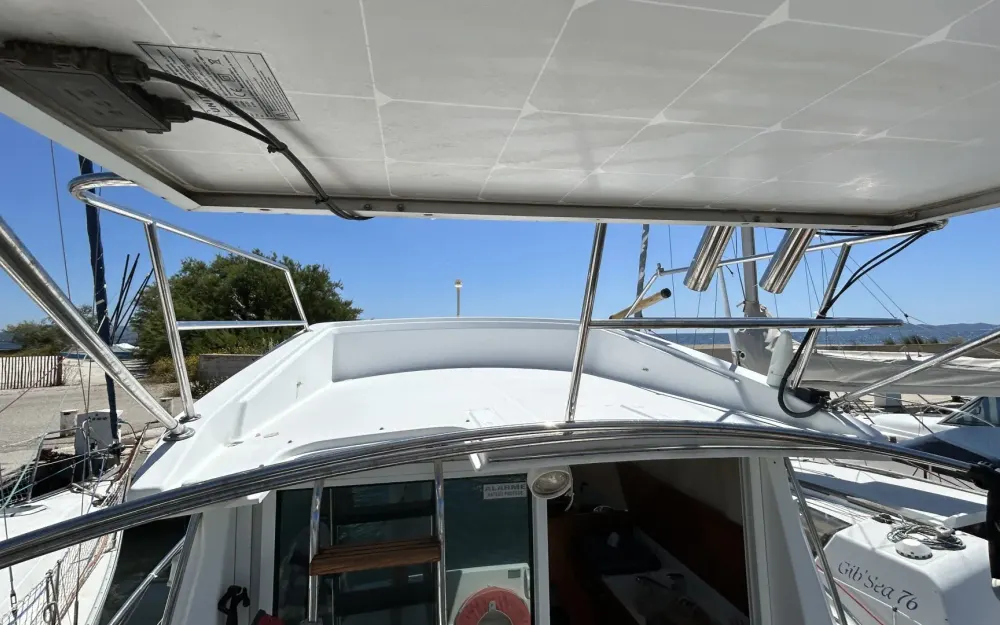 slider 16 Beneteau Antares Serie 9