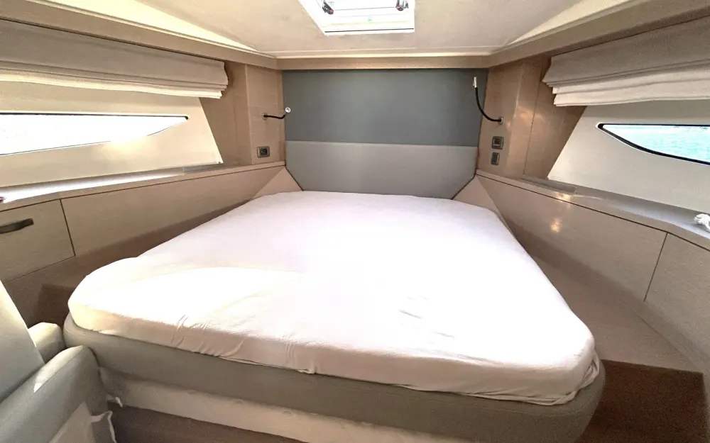 slider 9 Jeanneau Prestige 420 S