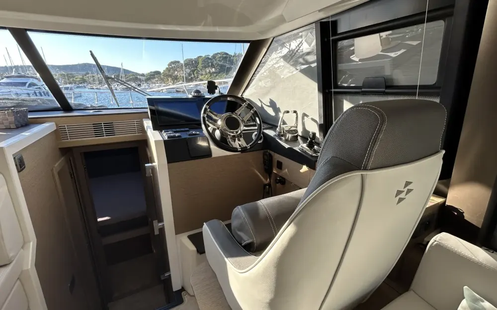 slider 5 Jeanneau Prestige 420 S