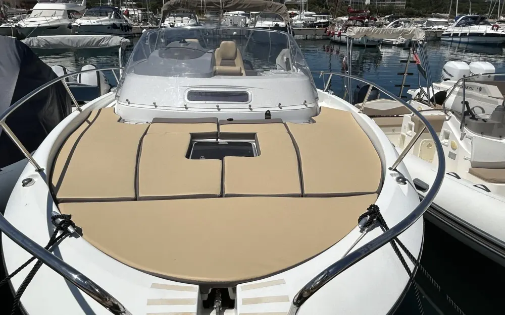slider 6 Jeanneau Cap Camarat 8.5 WA