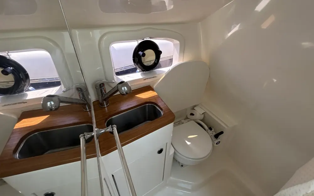 slider 10 Bayliner Ciera 8