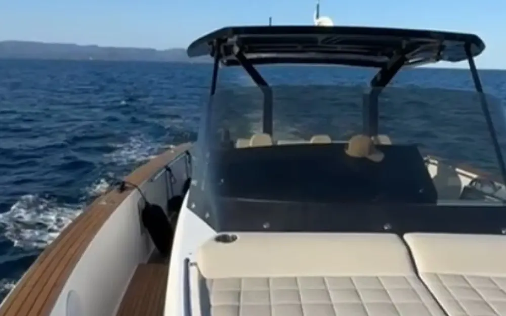 slider 11 Pardo Yachts Pardo 43